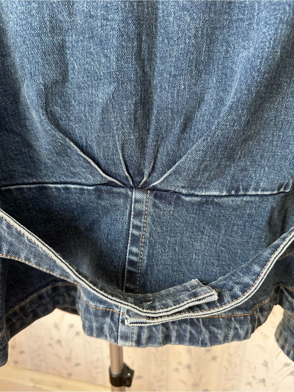 White House Black Market Denim Jacket - Picture 7 of 10